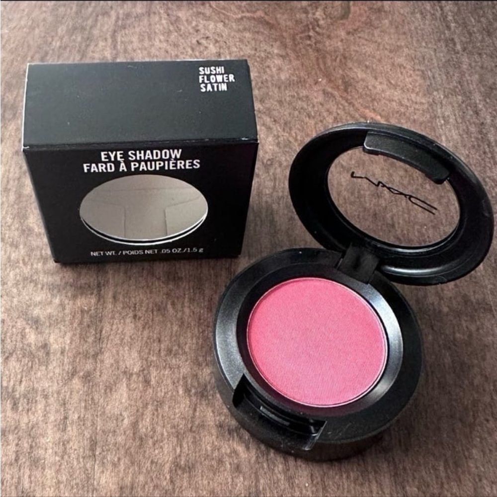 MAC Cosmetics Sushi Flower Satin Eyeshadow  - Pink Eye Shadow